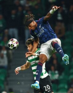 أرسنال وسبورتنج لشبونة في دوري أبطال أوروبا 