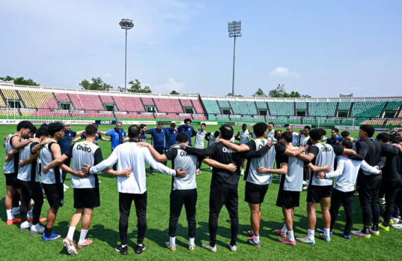 لاعبي الزمالك قبل مواجهة أوتوهو